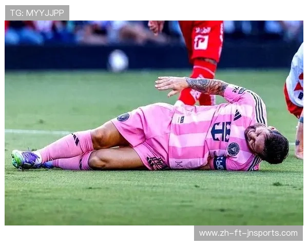 足球比赛中的球员伤情与战术应对